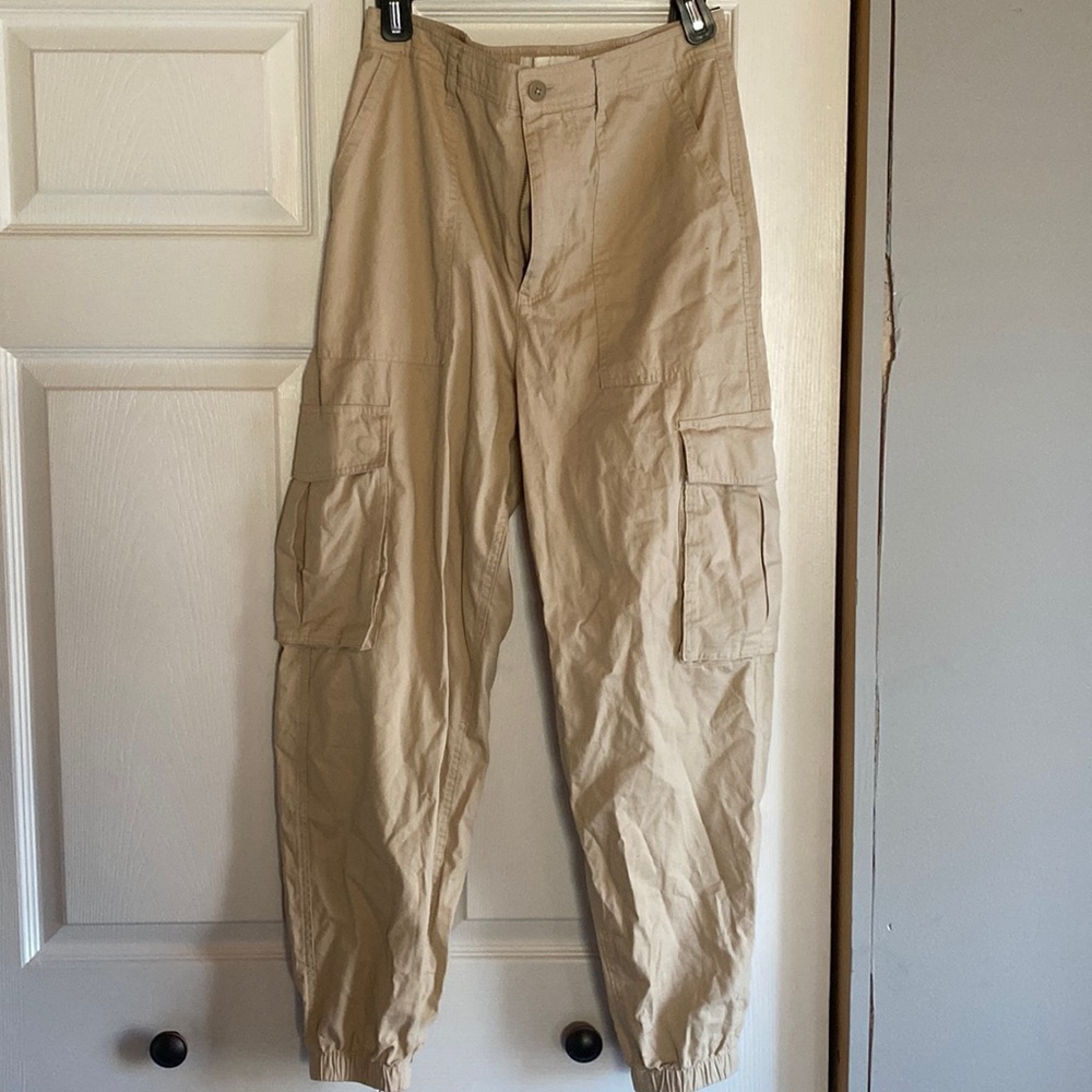 Abercrombie cargo joggers  nwt